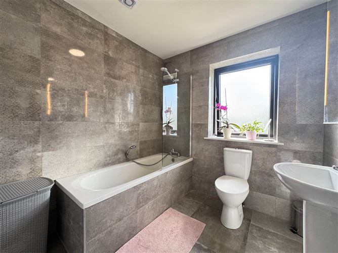 3 Church Hill, Louth, County Louth