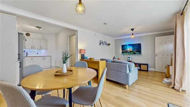 38 Holywell Crescent North, Swords, County Dublin