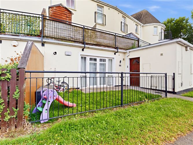 Photo 11 of 13 — 38 Holywell Crescent North, Swords, County Dublin