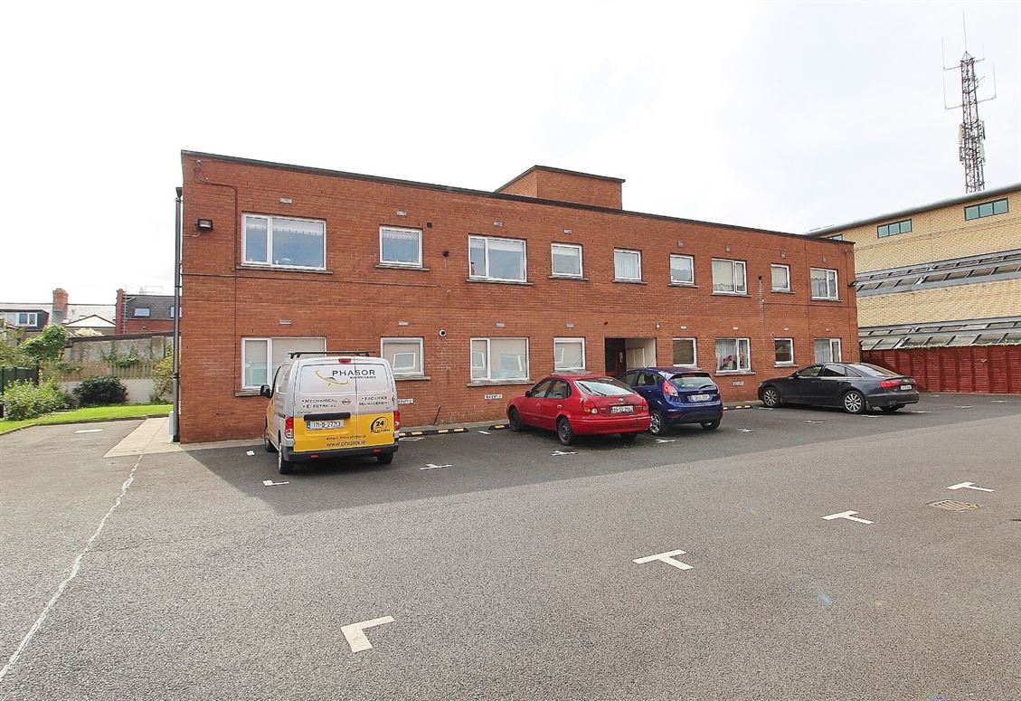 6 Hollybrook Court, Clontarf, Dublin 3