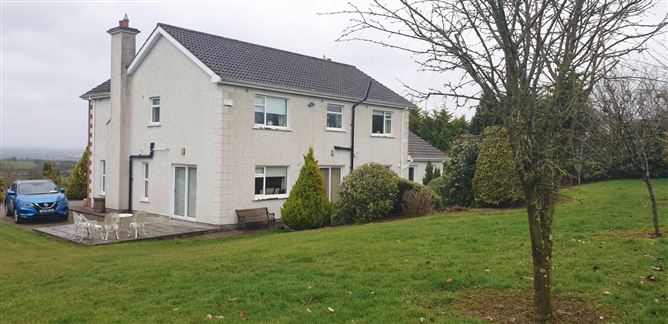 Via Longa, Behernagh, Virginia, Co. Cavan