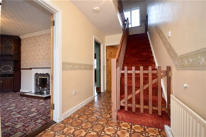 13 Abbey Villas, Manorcunningham, Co. Donegal