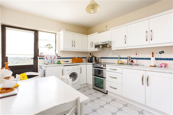 4 Templeroan Drive, Knocklyon, Dublin 16
