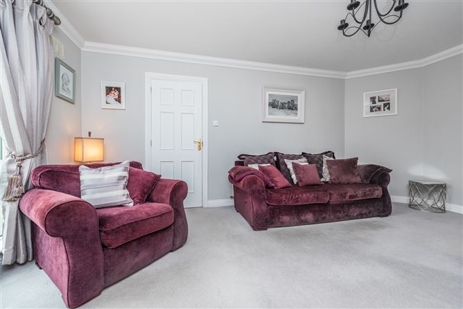 10 Ban na Greinne, Craddockstown Road, Naas, Co. Kildare