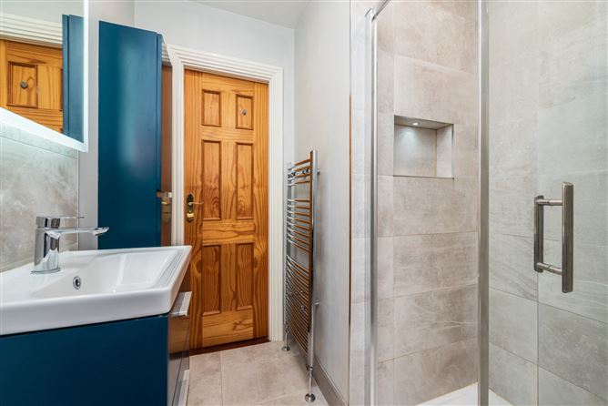 10 Ban na Greinne, Craddockstown Road, Naas, Co. Kildare