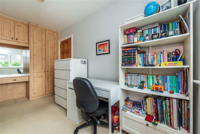 10 Ban na Greinne, Craddockstown Road, Naas, Co. Kildare