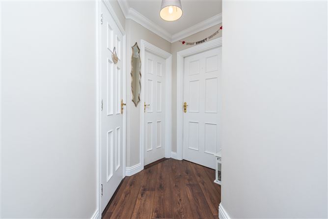10 Ban na Greinne, Craddockstown Road, Naas, Co. Kildare