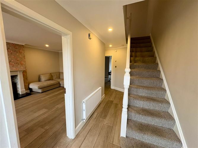 37 The Drive, Earls Court, Kill, Co. Kildare