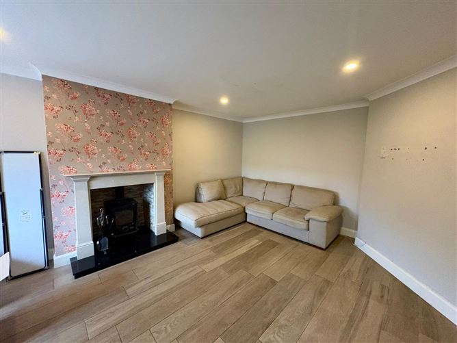 37 The Drive, Earls Court, Kill, Co. Kildare