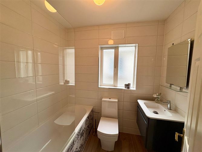 37 The Drive, Earls Court, Kill, Co. Kildare