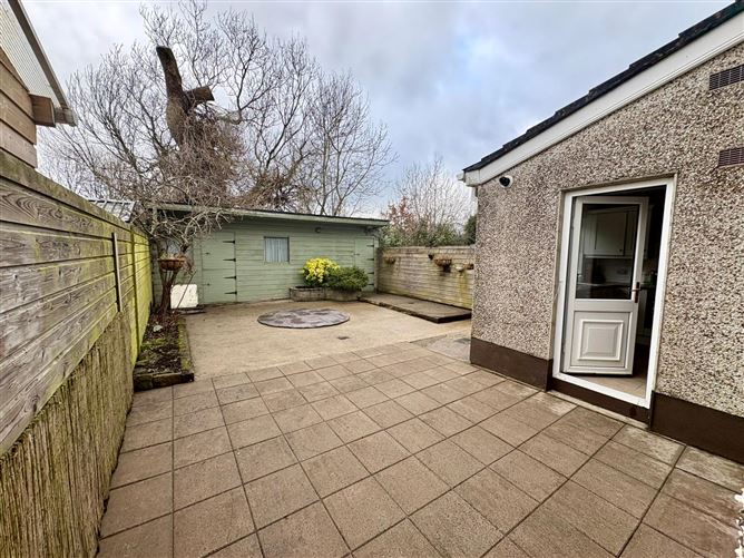 37 The Drive, Earls Court, Kill, Co. Kildare