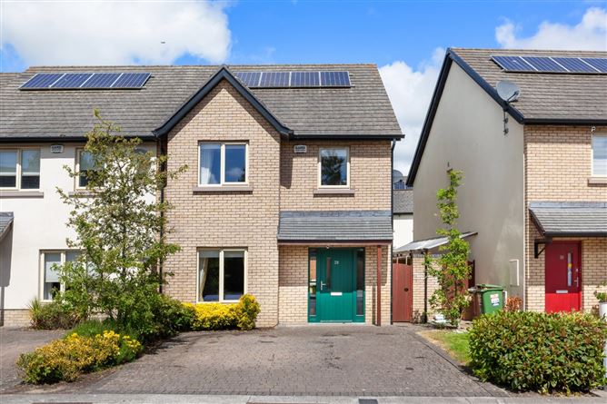 https://photos-a.propertyimages.ie/media/3/7/5/5000573/e9179639-dd93-4277-950e-8b92f47bfbc2_l.jpg