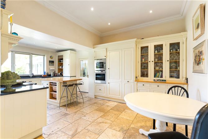 32 Ailesbury Road, Ballsbridge, Dublin 4