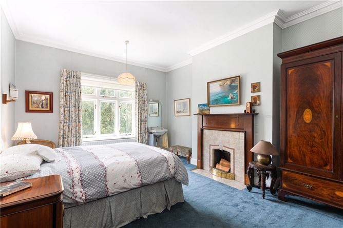 32 Ailesbury Road, Ballsbridge, Dublin 4