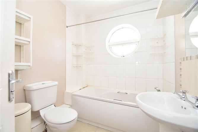 42 Holywell Manor, Swords, County Dublin