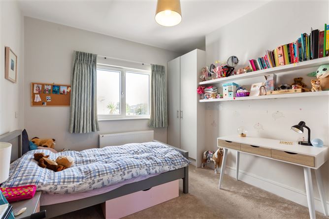 25 Rosmeen Park, Dun Laoghaire, Co. Dublin