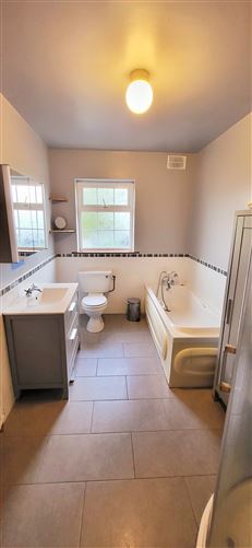 Breaghmore, Clareen, Birr, Offaly