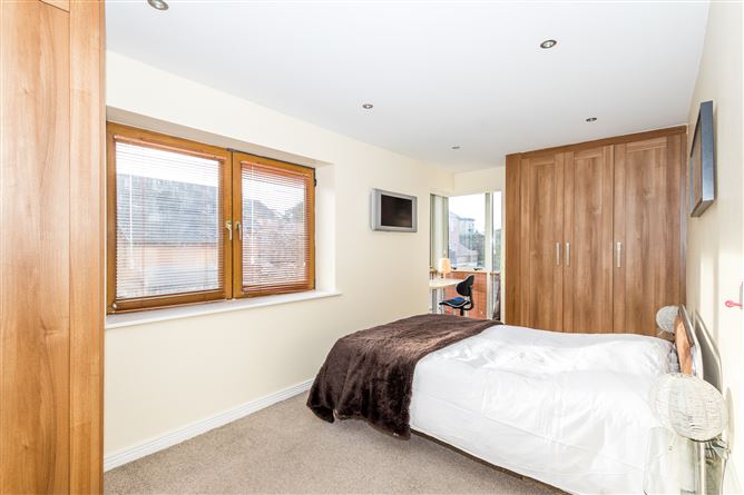 6 Bissett's Loft, Strand Street, Malahide, County Dublin