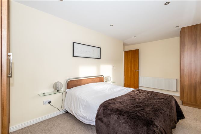 6 Bissett's Loft, Strand Street, Malahide, County Dublin