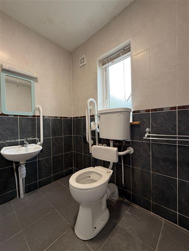 9A Brooklawn,, Ballaghaderreen, Roscommon