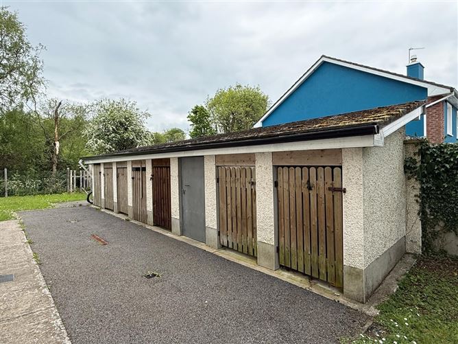 9A Brooklawn,, Ballaghaderreen, Roscommon