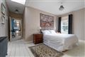 11 Seafield Road West
