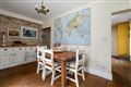 11 Seafield Road West