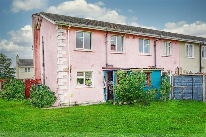 14 Graigowen, carlow road, Tullow, Carlow