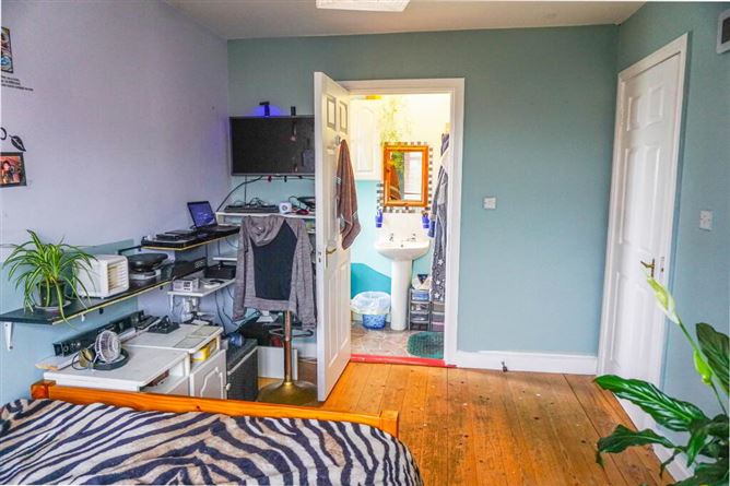 14 Graigowen, carlow road, Tullow, Carlow