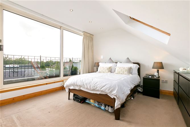 1 Sandymount Village Centre, Sandymount Road, Sandymount, Dublin 4