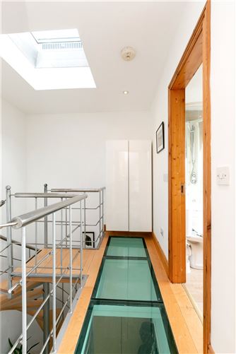 1 Sandymount Village Centre, Sandymount Road, Sandymount, Dublin 4