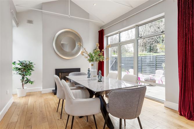 2 Bloyke, Harbour Road, Dalkey, County Dublin
