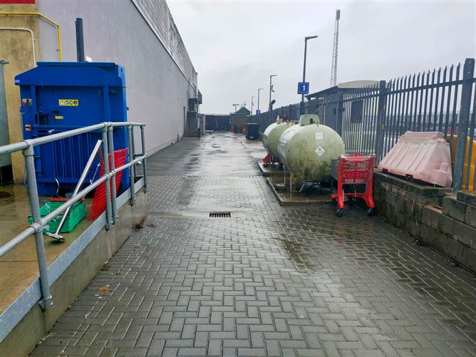 Former Iceland Unit, Redmond Square, Wexford Town, Wexford
