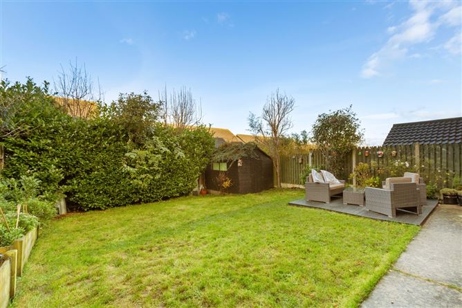 8 The Esplanade, Burkeen, Wicklow Town, County Wicklow