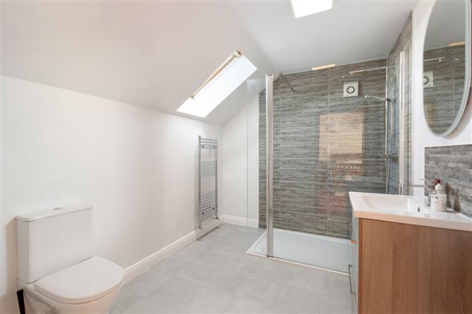 8 The Esplanade, Burkeen, Wicklow Town, County Wicklow