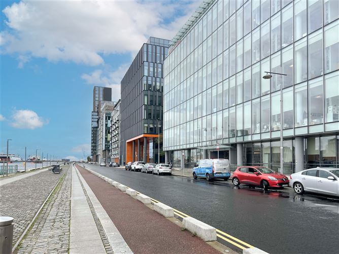 Apartment 123, Longboat Quay North Apartments, Grand Canal Dk, Dublin 2