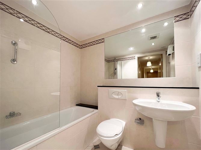 Apartment 123, Longboat Quay North Apartments, Grand Canal Dk, Dublin 2