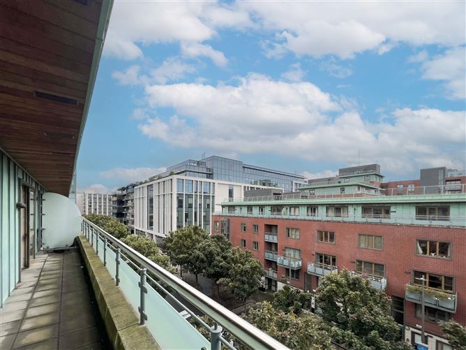 Apartment 123, Longboat Quay North Apartments, Grand Canal Dk, Dublin 2