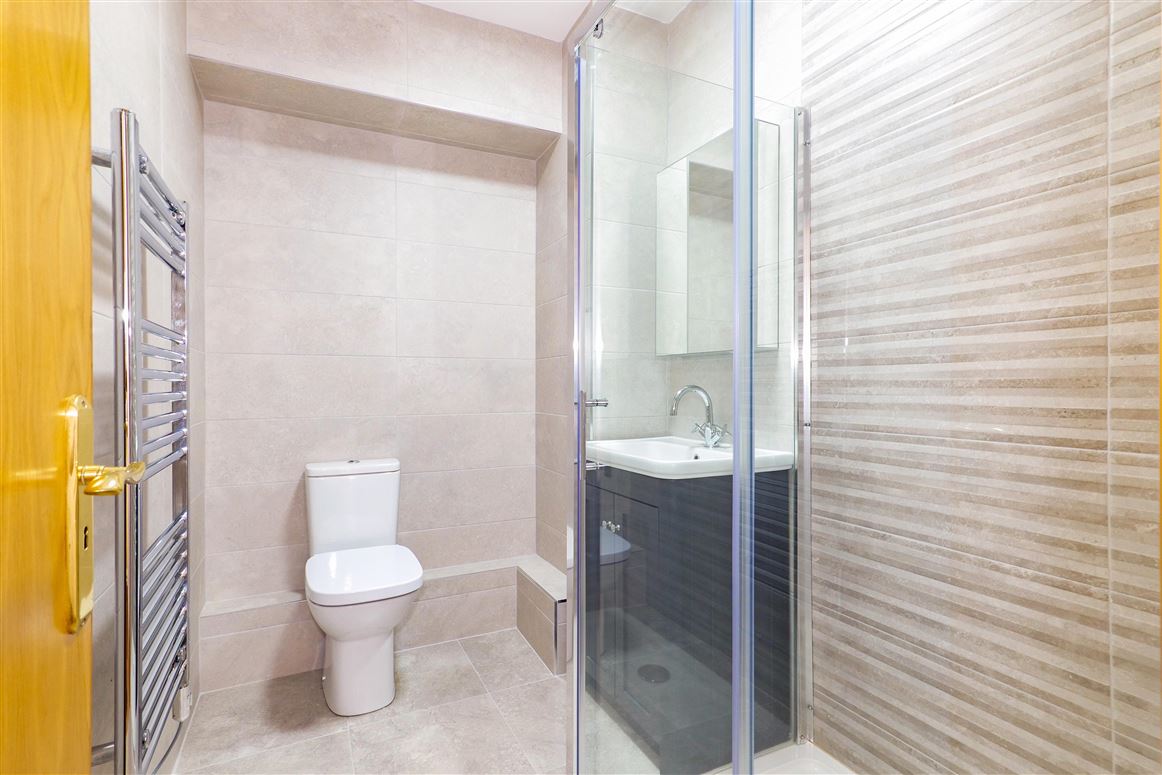 12 Aengus House, Dock Street, Galway 12 Aengus House, Dock Street, Galway