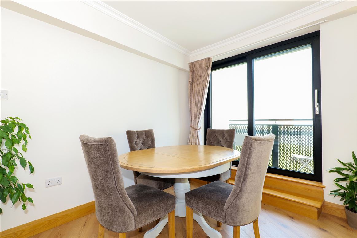 12 Aengus House, Dock Street, Galway 12 Aengus House, Dock Street, Galway
