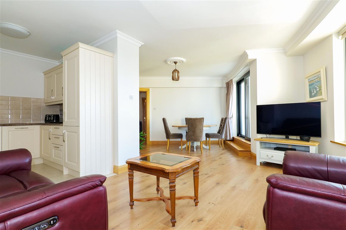 12 Aengus House, Dock Street, Galway 12 Aengus House, Dock Street, Galway