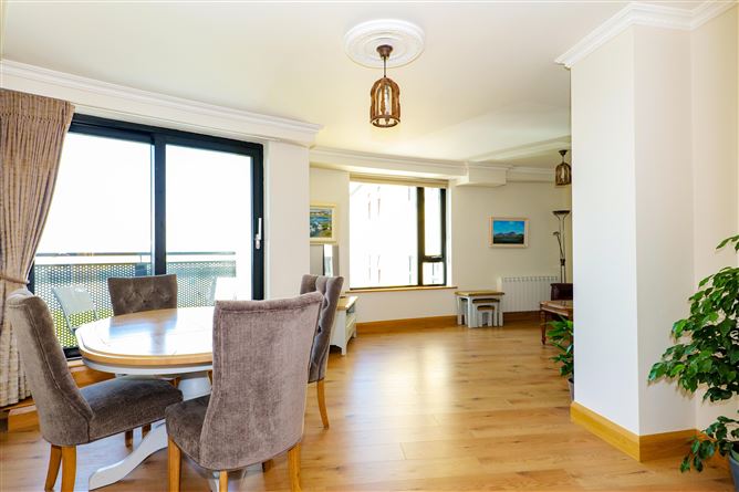 12 Aengus House, Dock Street, Galway