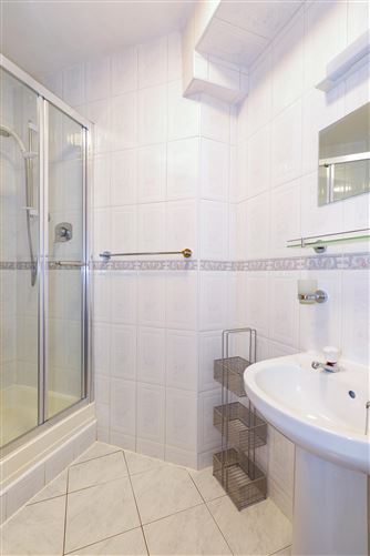 12 Aengus House, Dock Street, Galway
