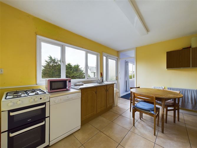 Sandhill Lodge, Lahinch, Clare