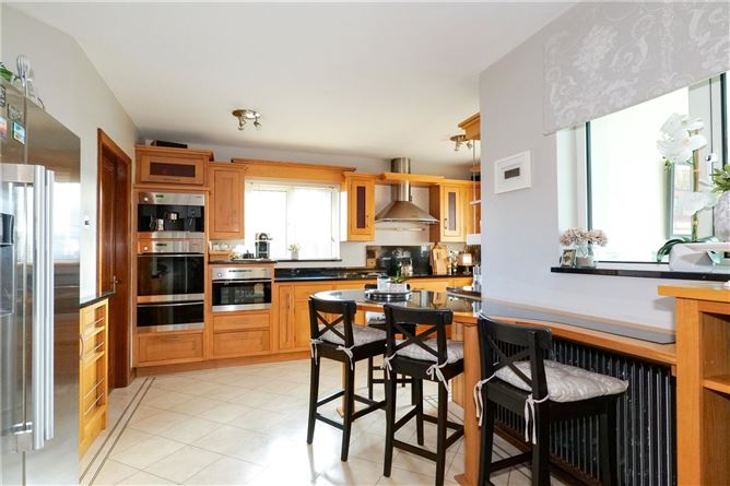 12 Cashelmara, Knocknacarra, Galway