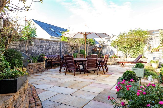12 Cashelmara, Knocknacarra, Galway