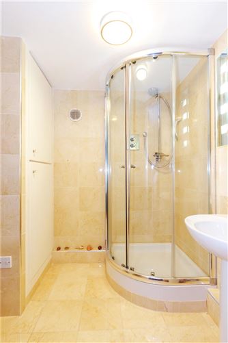12 Cashelmara, Knocknacarra, Galway