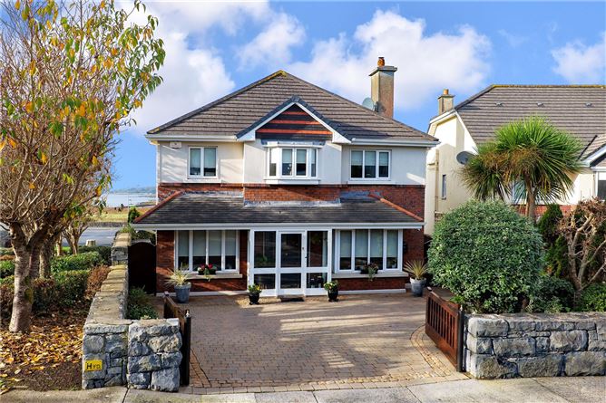 12 Cashelmara, Knocknacarra, Galway