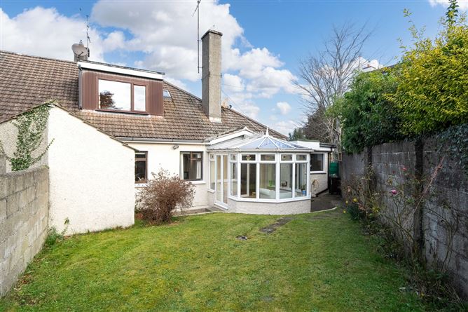 https://photos-a.propertyimages.ie/media/3/7/7/4909773/2210f800-cdc0-422e-af7a-c52e0a8d4e33_l.jpg