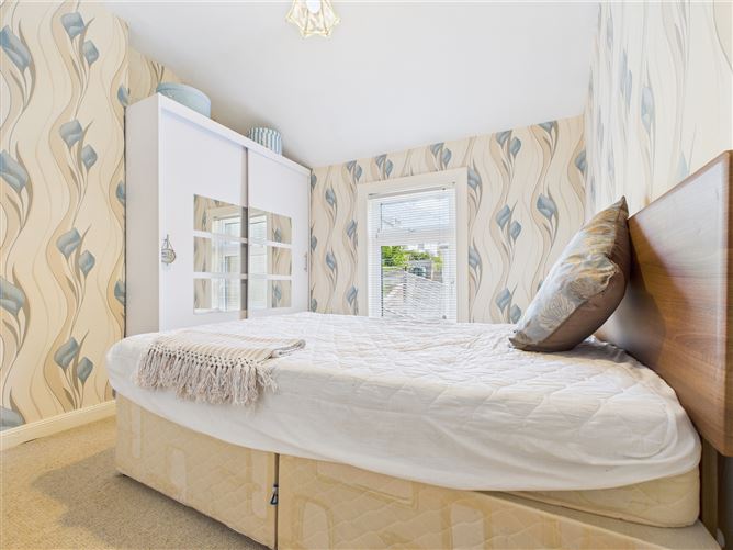 Renbrack, 5 Belmont Terrace, Golf Links Road, Youghal, Cork